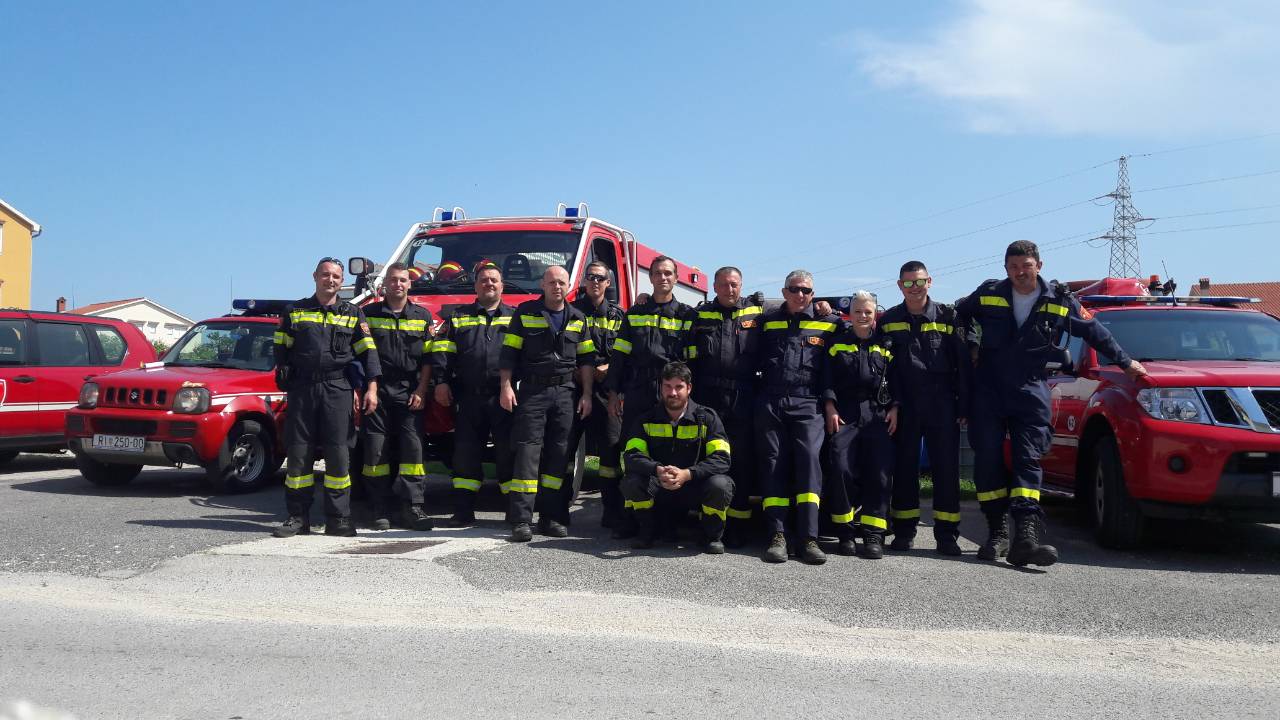 IMG a0e8dacabb08fe9c39619e0bf6acbbe8 V